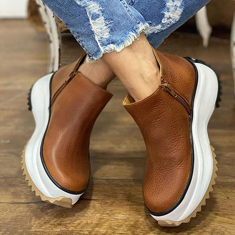 נעלי אופנה מעוצבות עם סוליית פלטפורמה גמישה RANCH