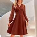 שמלת ערב אלגנטית בעיצוב סולידי - AUT