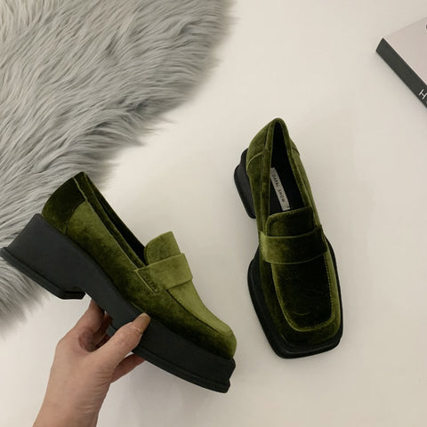 נעלי מוקסין עם פלטפורמה ועיצוב קטיפה - WEO