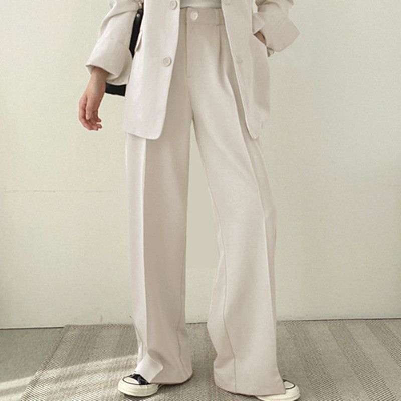 חליפת סטייל מודרנית mack